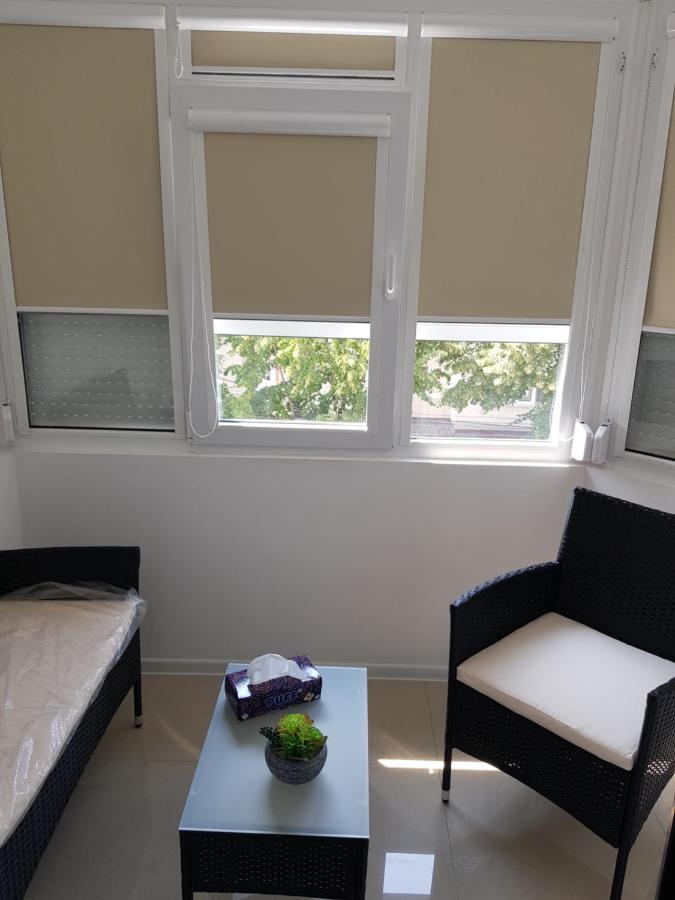 Seaside Home Apartment 만갈리아 외부 사진