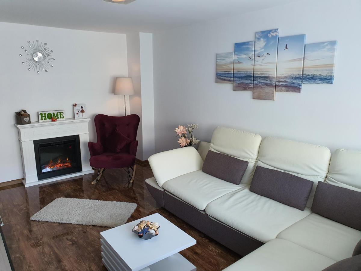 Seaside Home Apartment 만갈리아 외부 사진